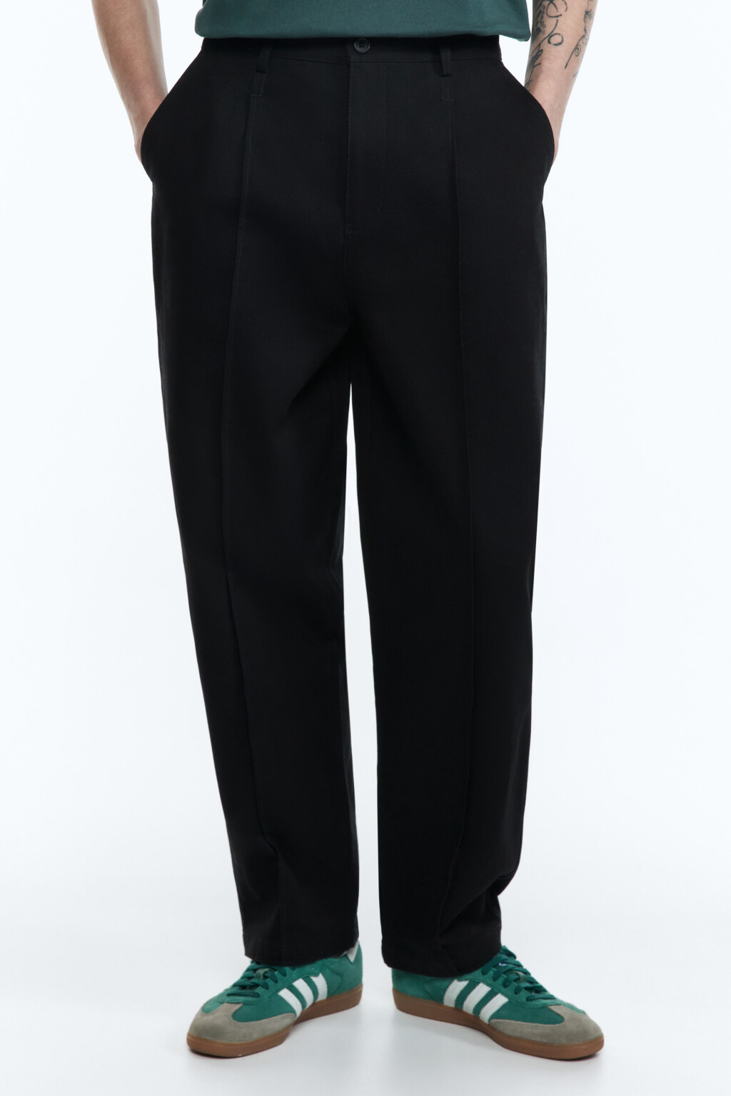 Брюки прямые хлопковые со стрелками - цвет черный - 1