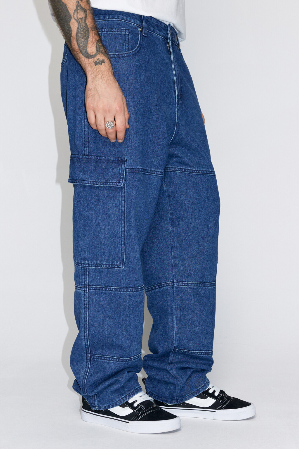 Джинсы широкие с накладными карманами - цвет синий - 3