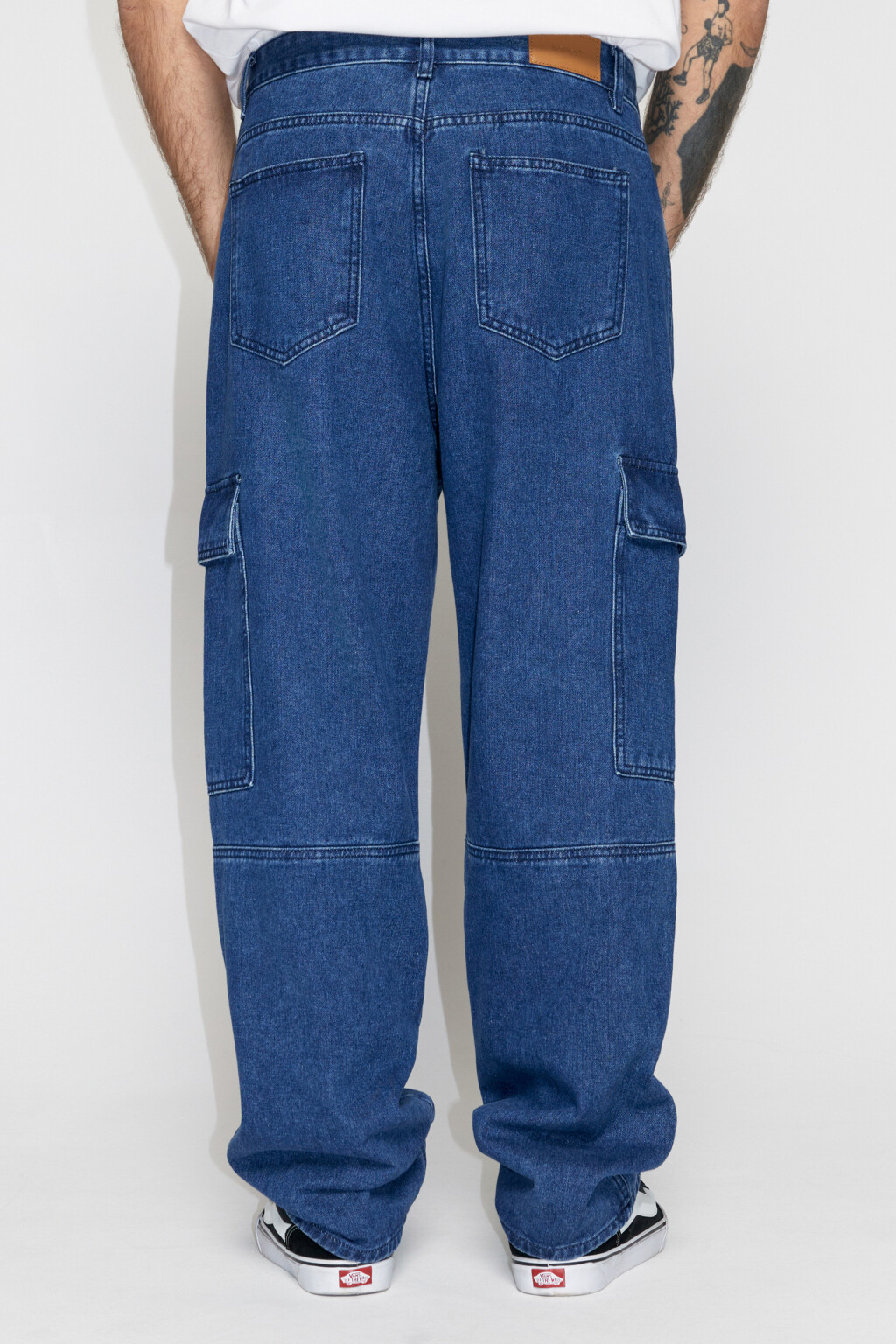 Джинсы широкие с накладными карманами - цвет синий - 4