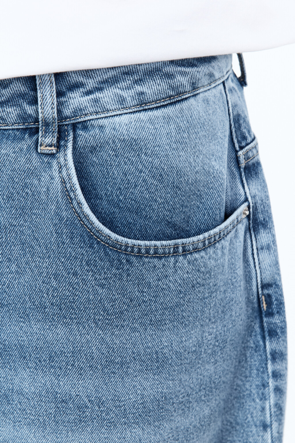 Джинсы экстраширокие с рваными коленями - цвет голубой - 7