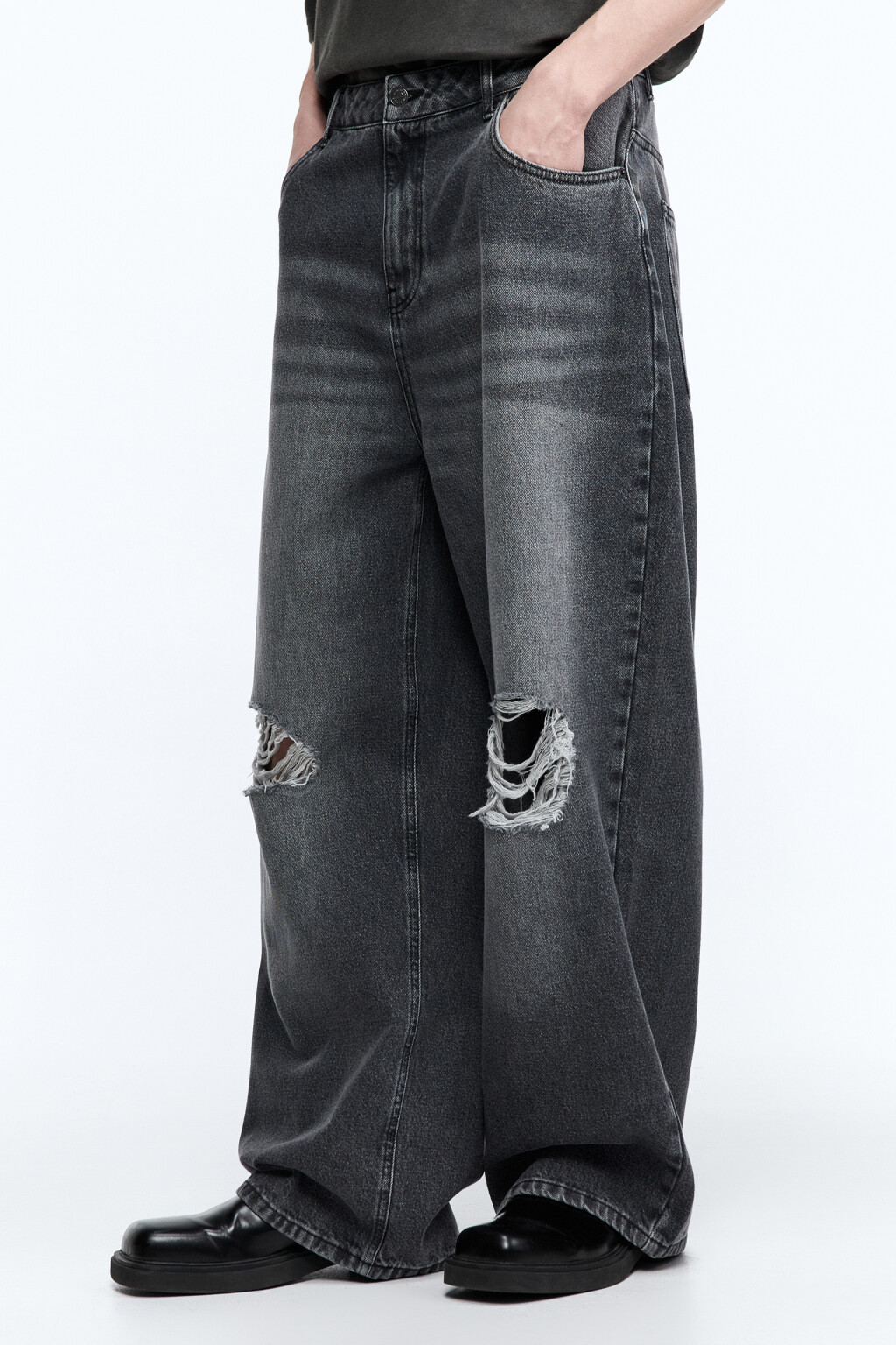 Джинсы экстраширокие с рваными коленями - цвет серый - 3