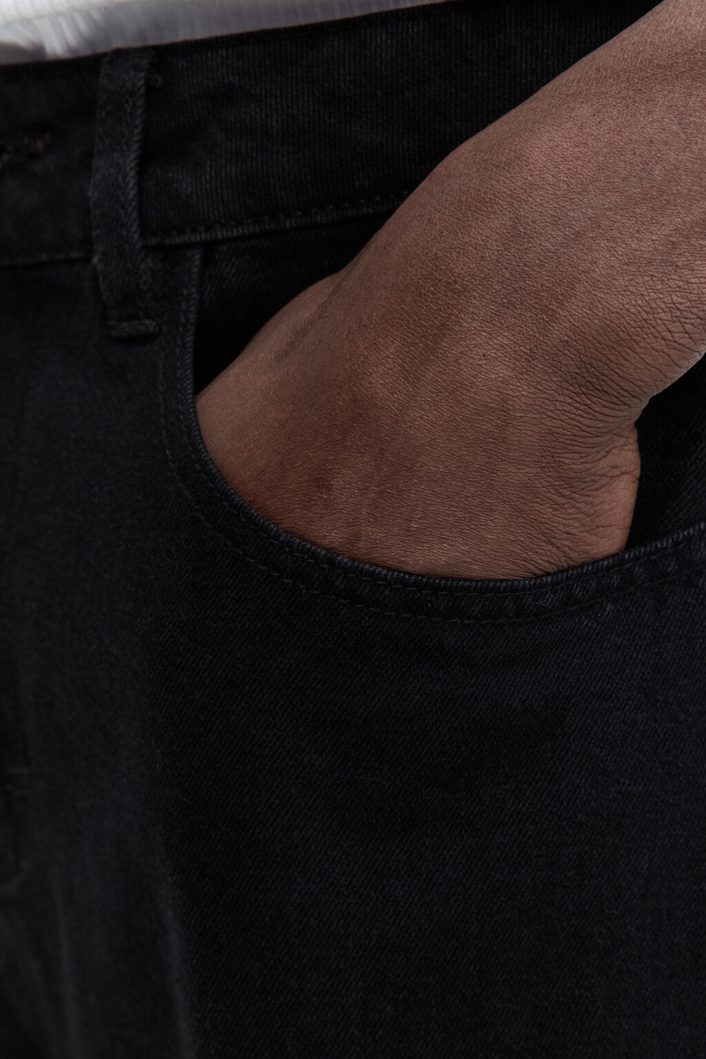 Джинсы прямые с вареным эффектом - цвет черный - 7