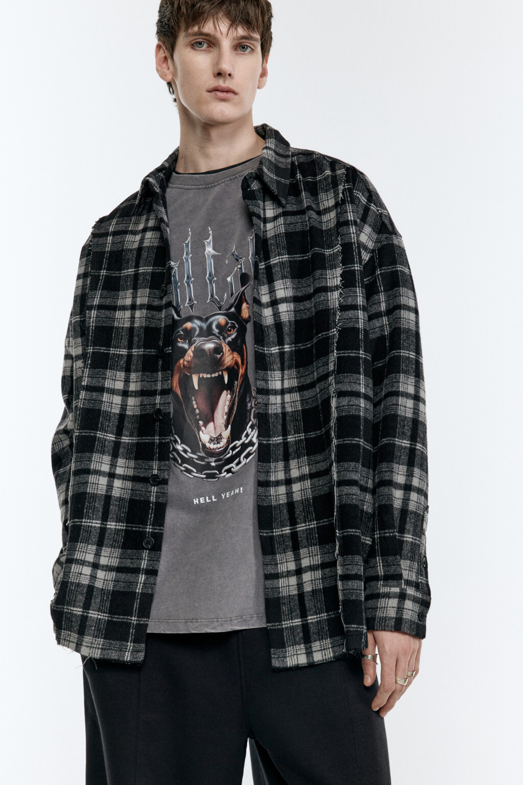 Рубашка клетчатая с открытыми срезами - цвет черный - 1