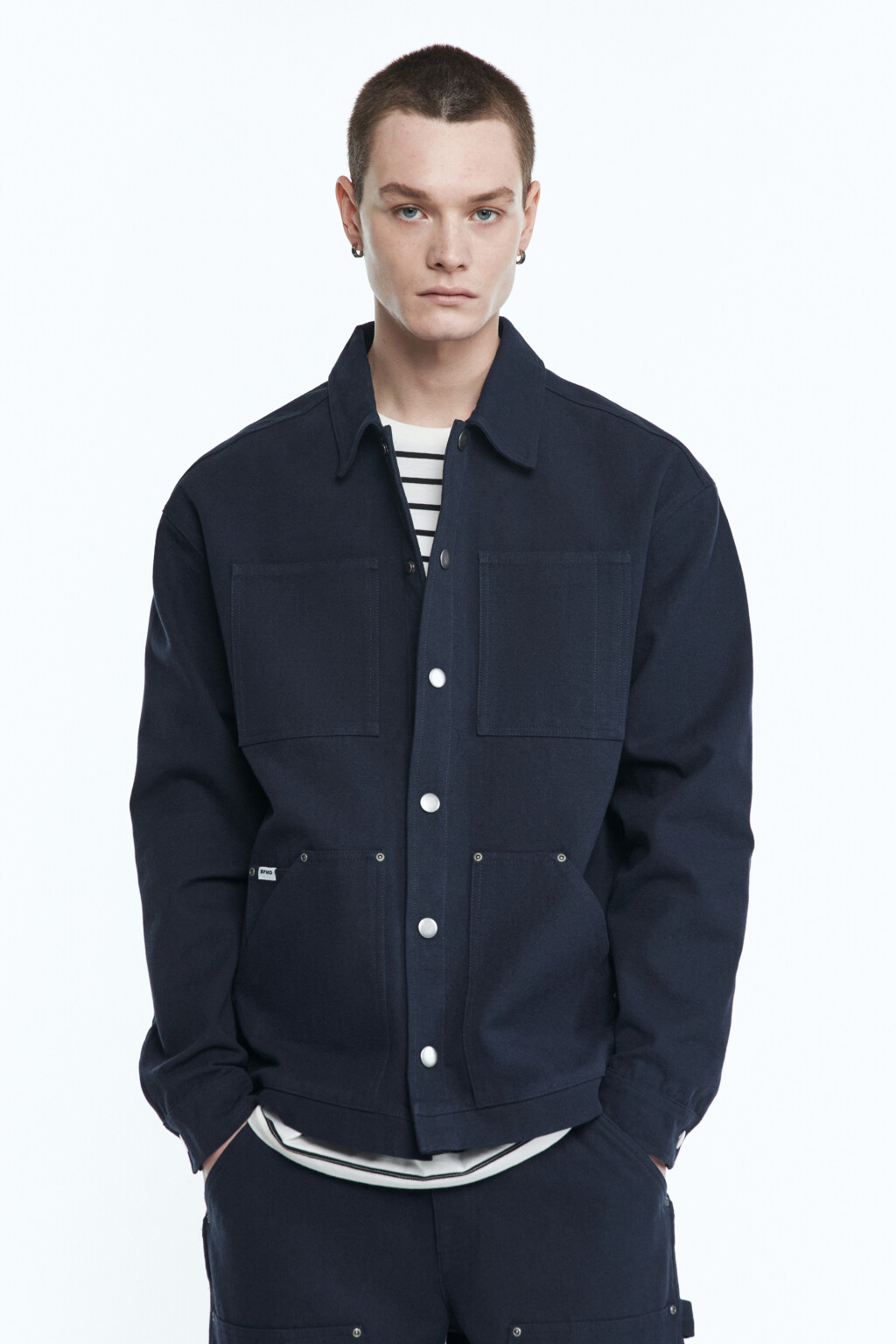 Рубашка джинсовая с накладными карманами - цвет синий - 2