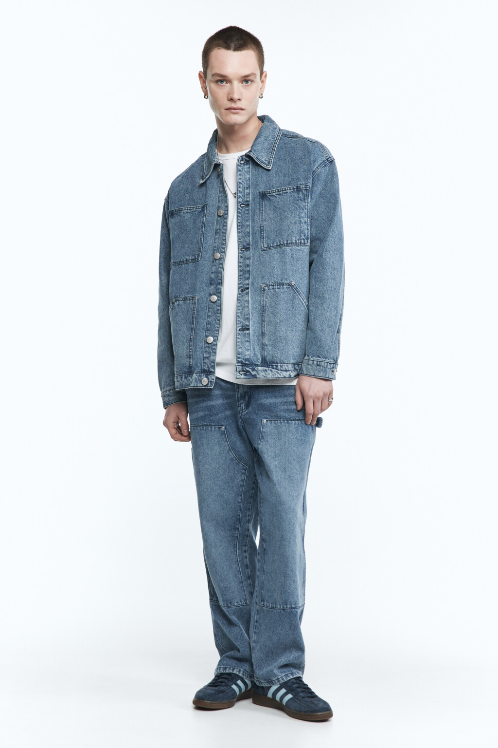 Рубашка джинсовая с карманами - цвет голубой - 3