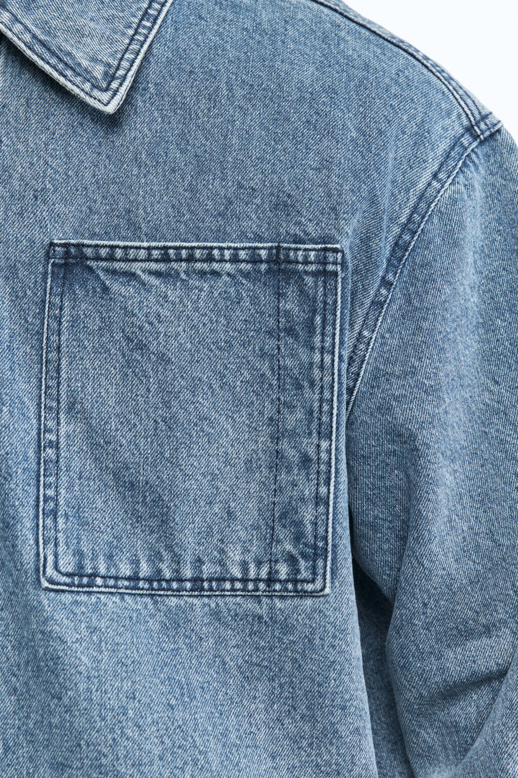 Рубашка джинсовая с карманами - цвет голубой - 6