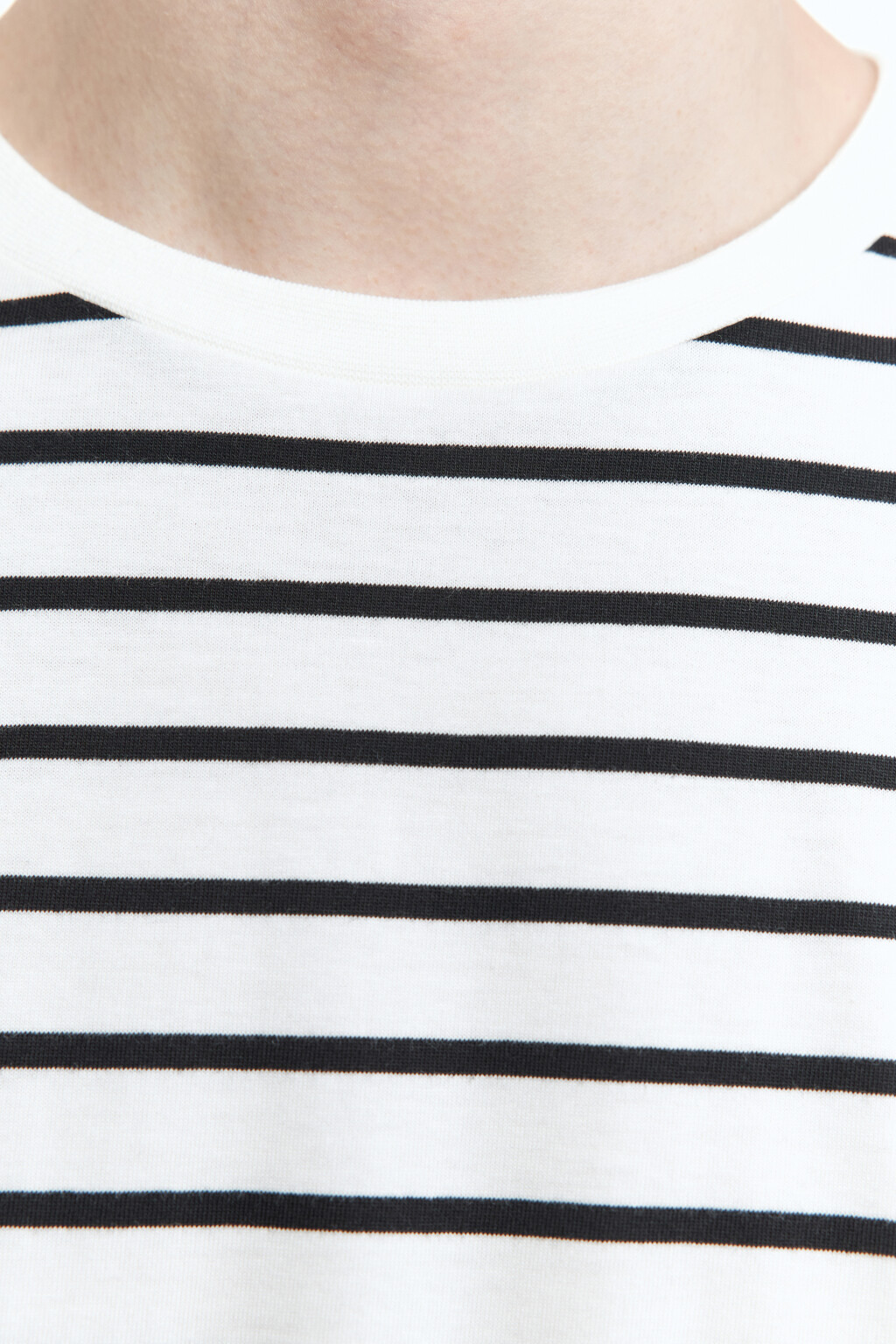 Футболка прямая с принтом в полоску - цвет белый - 6