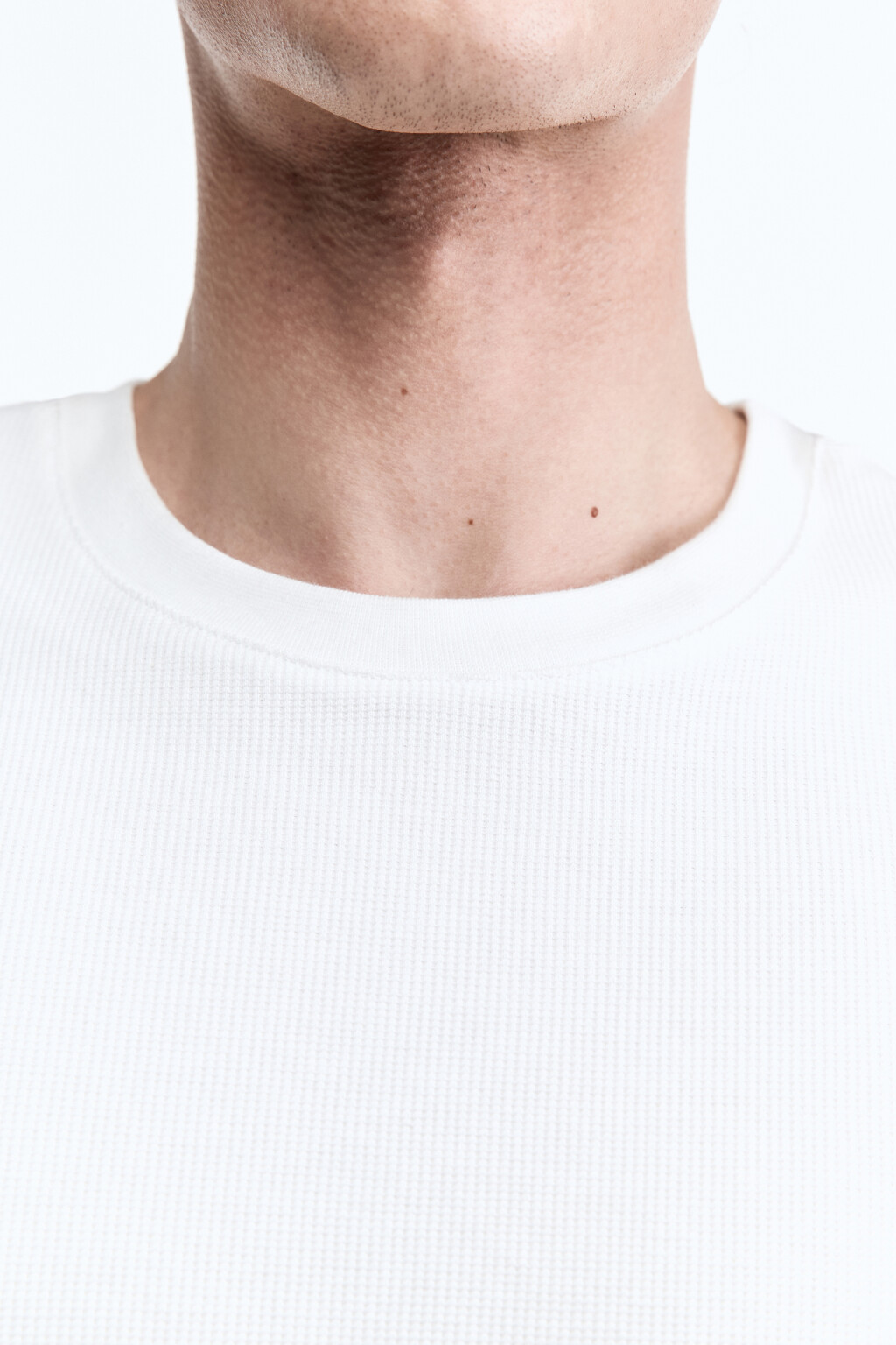 Футболка прямая с вафельной фактурой - цвет белый - 6