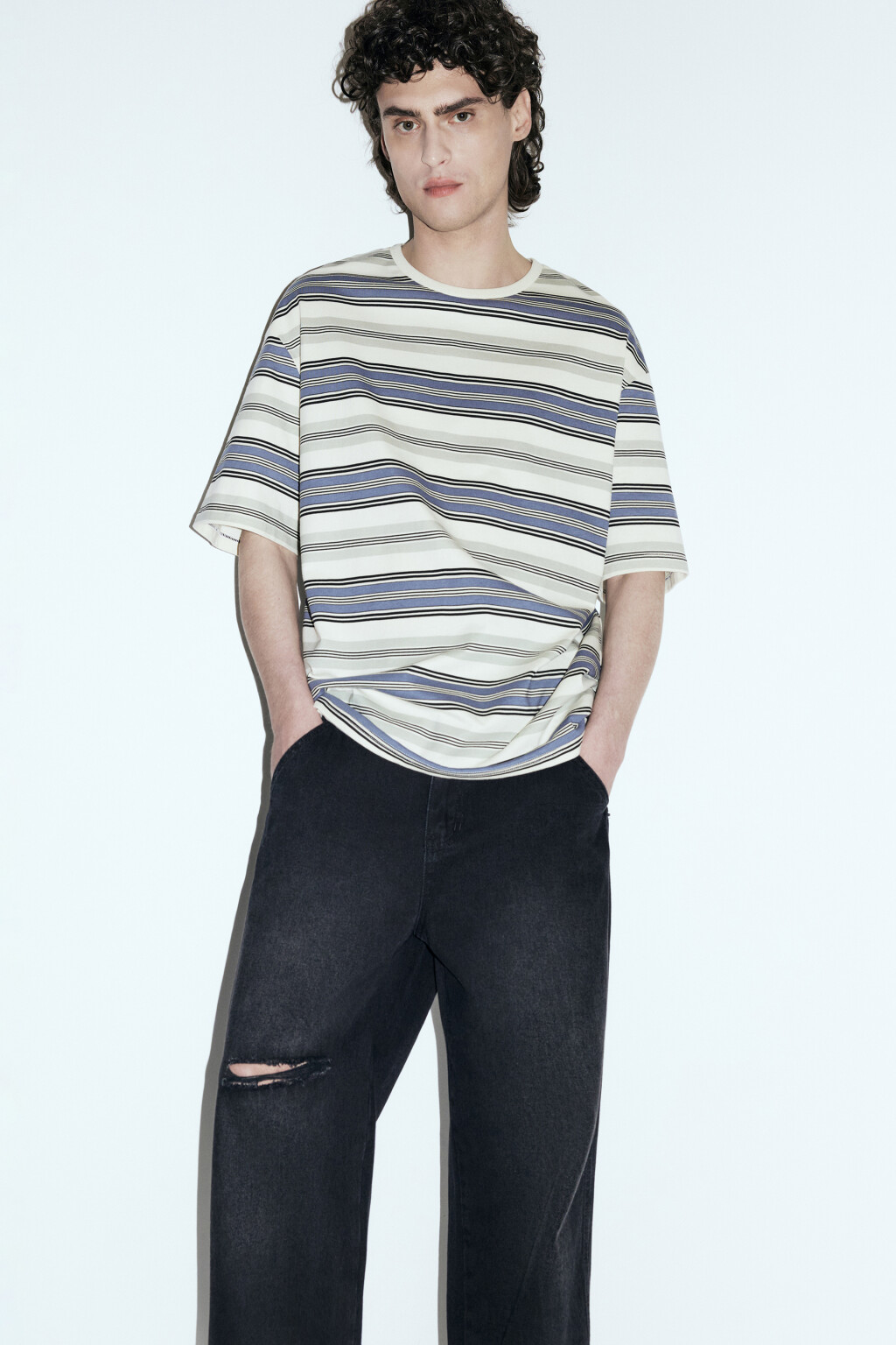 Футболка oversize с принтом в полоску - цвет мультиколор - 1