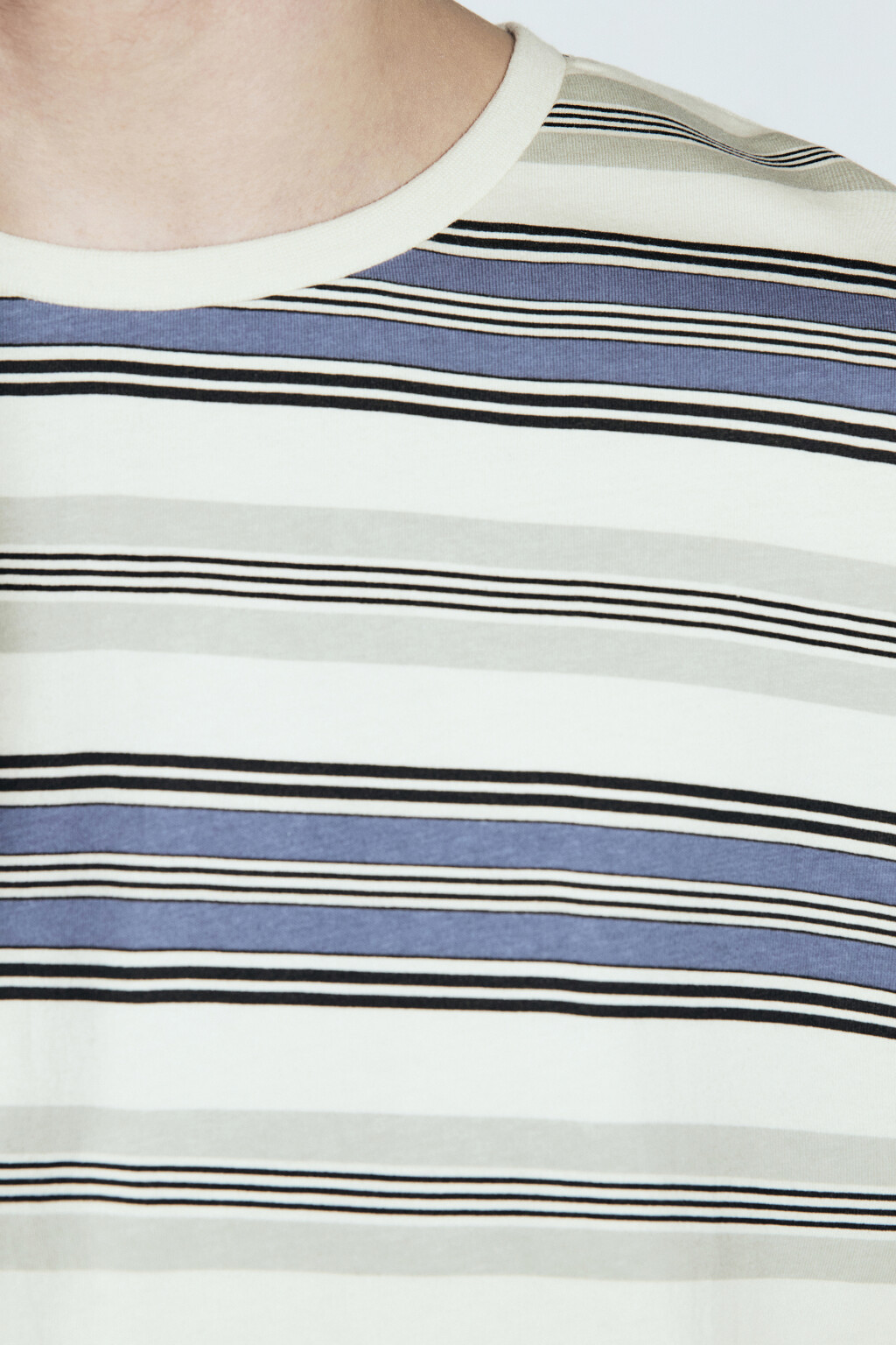 Футболка oversize с принтом в полоску - цвет мультиколор - 6