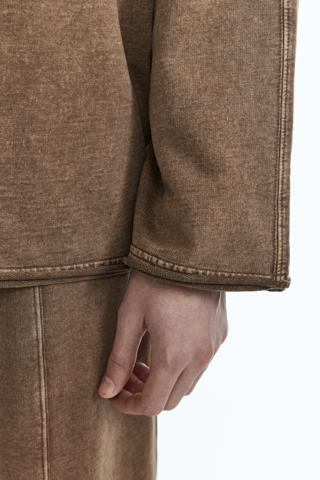 Лонгслив oversize с состаренным эффектом - цвет бежевый - 8