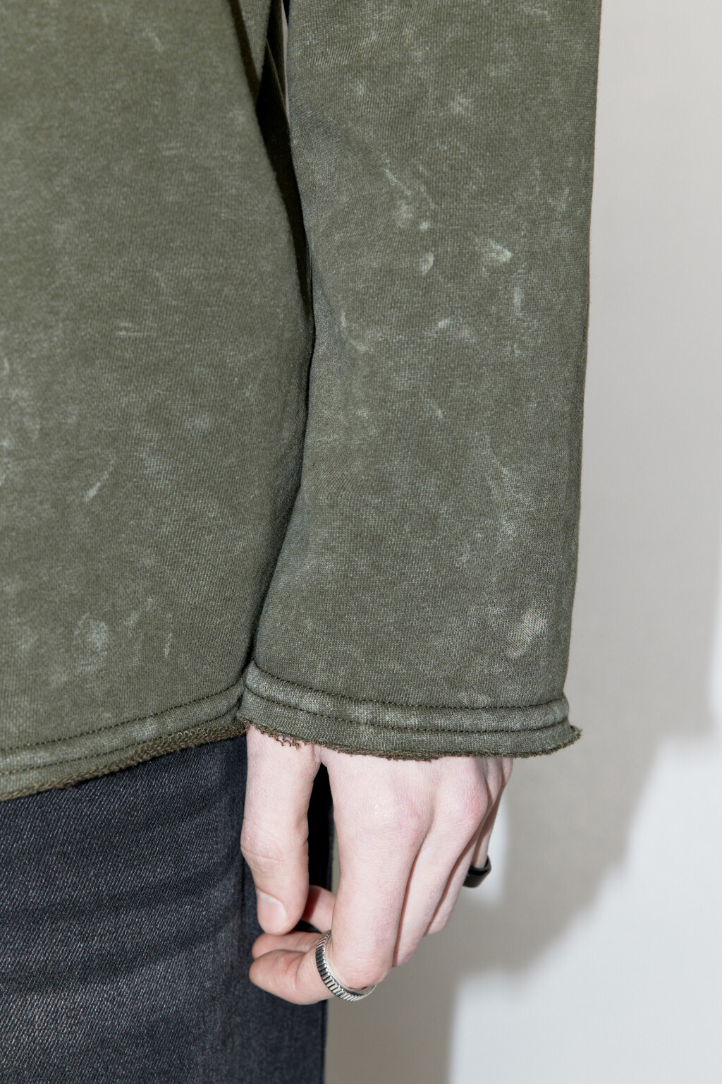 Лонгслив oversize с принтом Атака титанов - цвет зеленый - 9