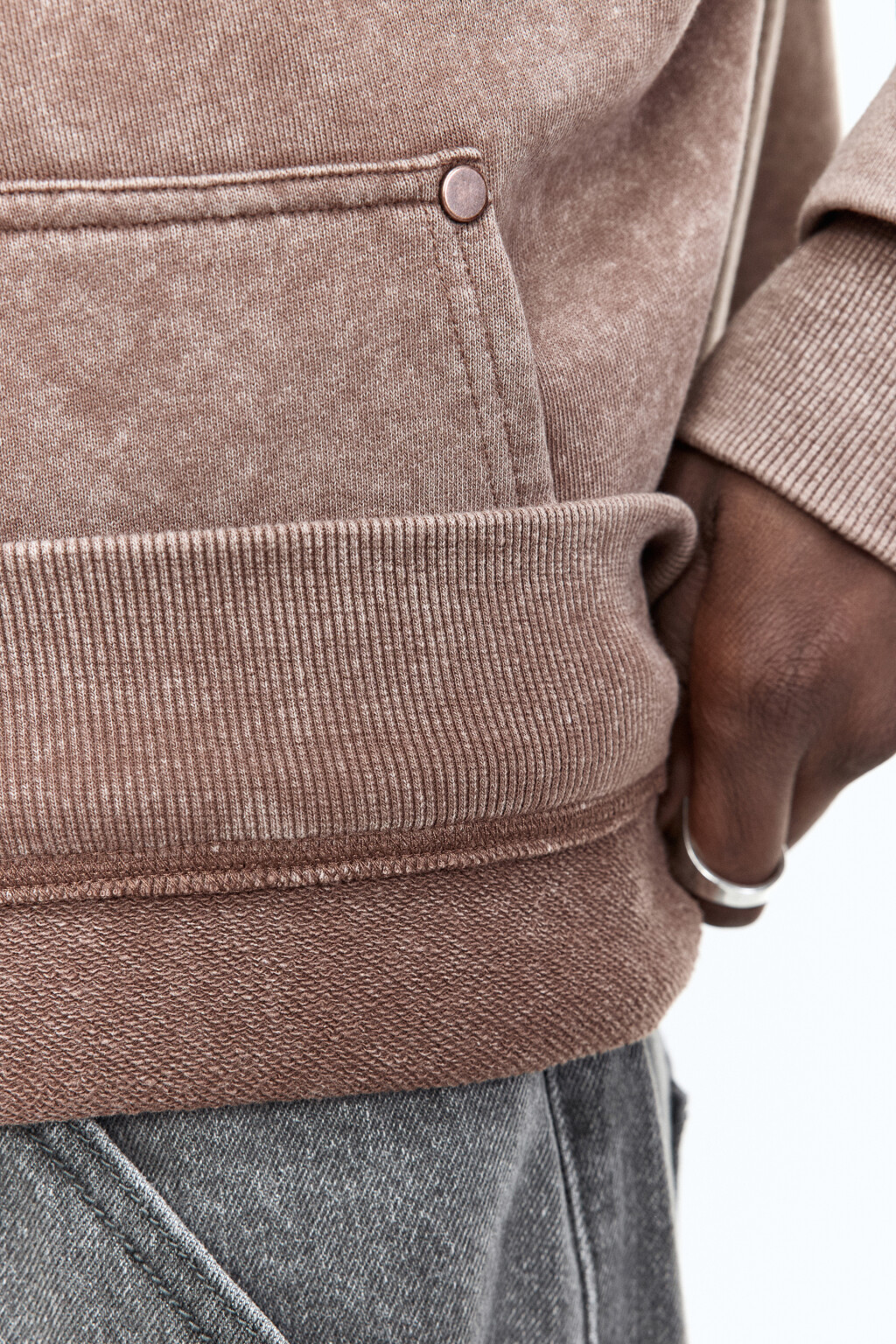 Худи oversize с капюшоном и вареным эффектом - цвет коричневый - 9