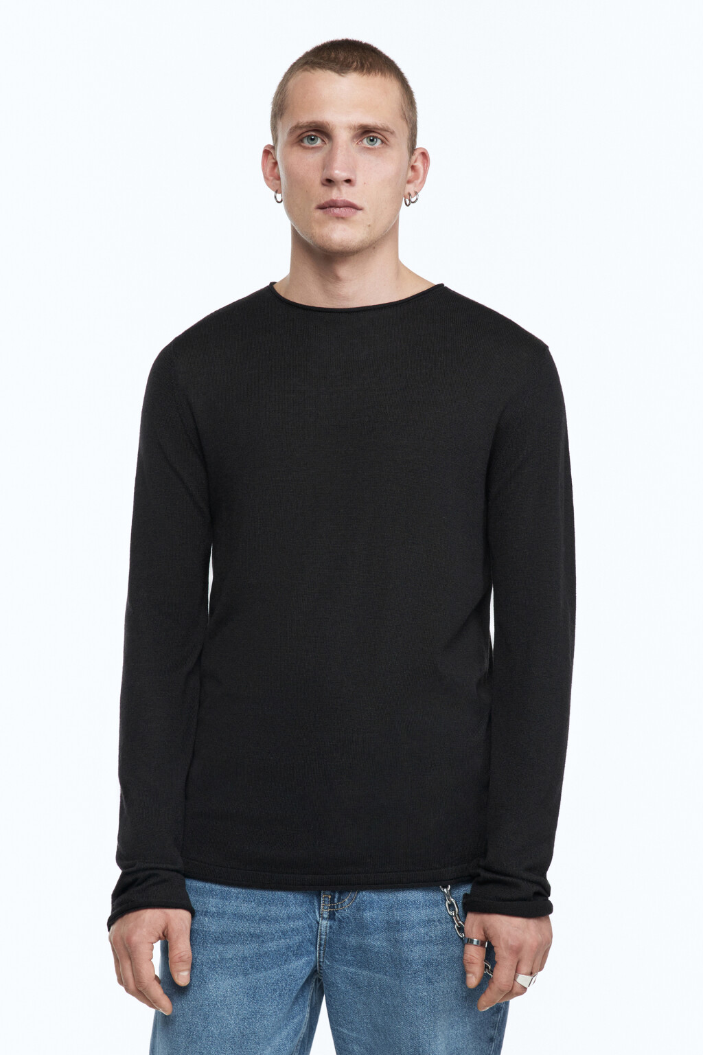 Джемпер тонкой вязки базовый - цвет черный - 2