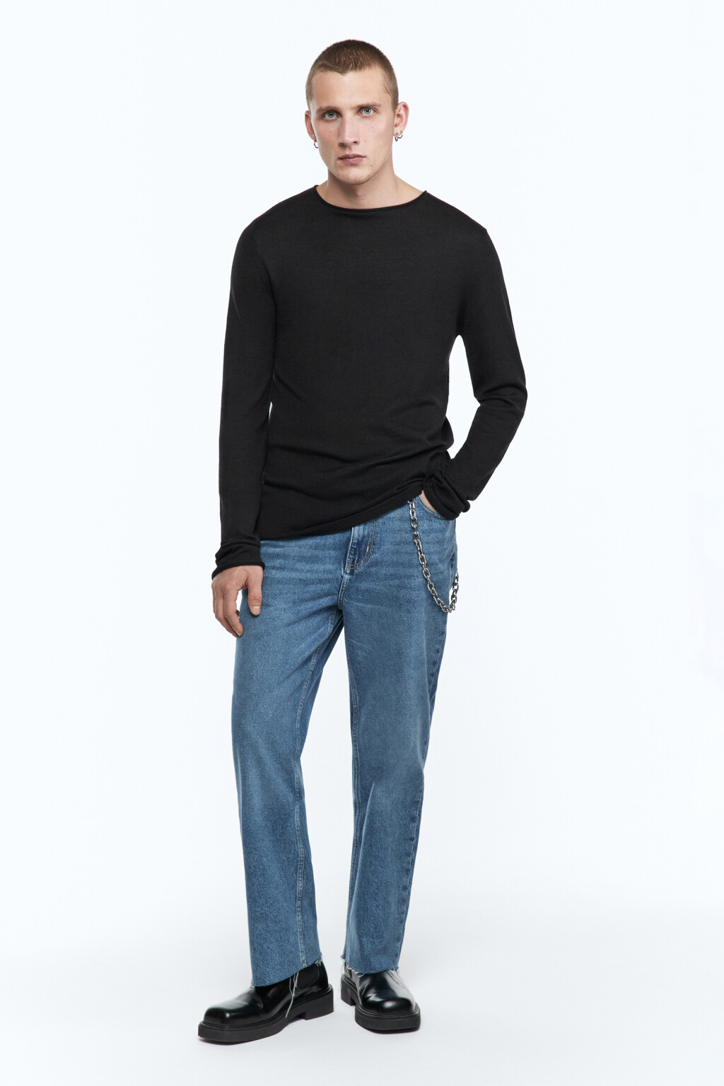 Джемпер тонкой вязки базовый - цвет черный - 5