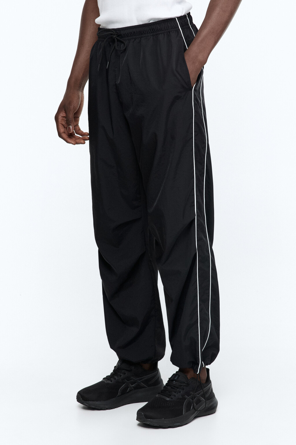 Брюки-джоггеры спортивные с утяжками - цвет черный - 3