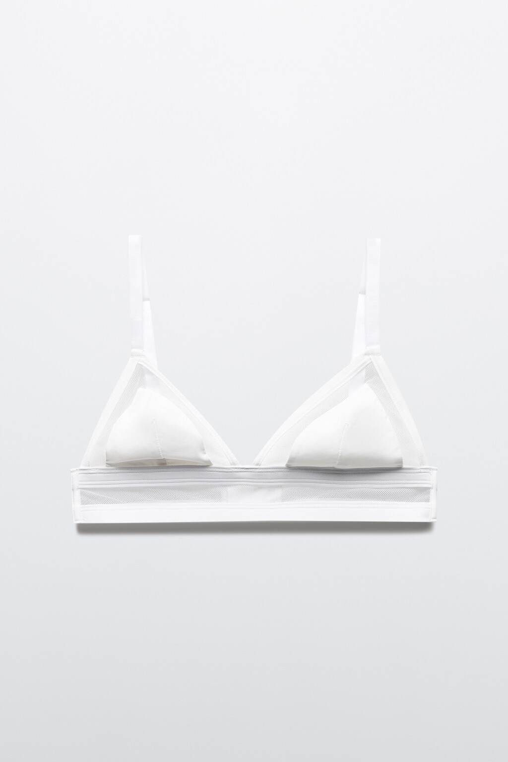 Бюстгальтер-бралетт гладкий с сетчатой вставкой - цвет белый - 5