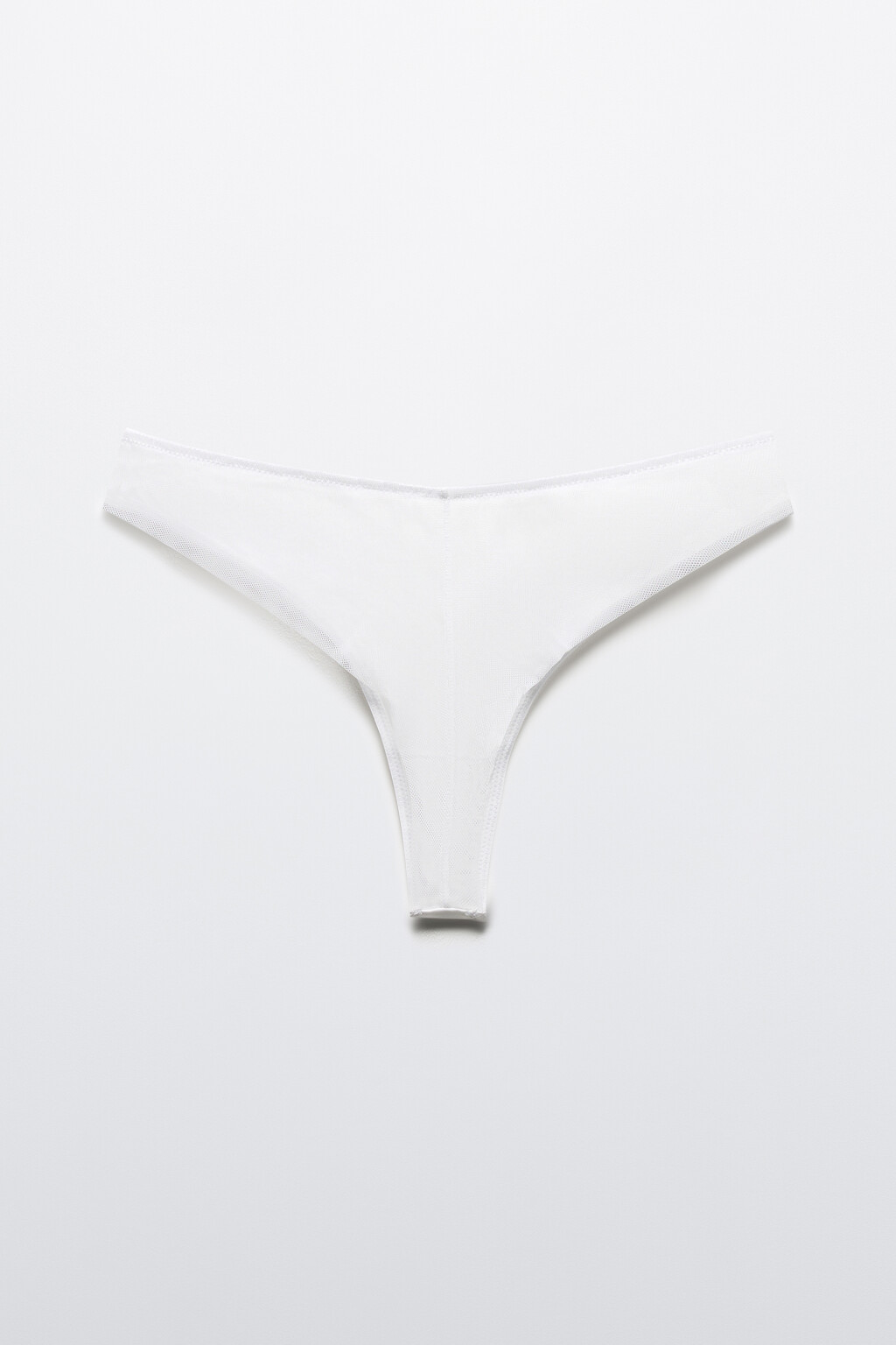 Трусы-бразильяна гладкие с сетчатой вставкой - цвет белый - 6
