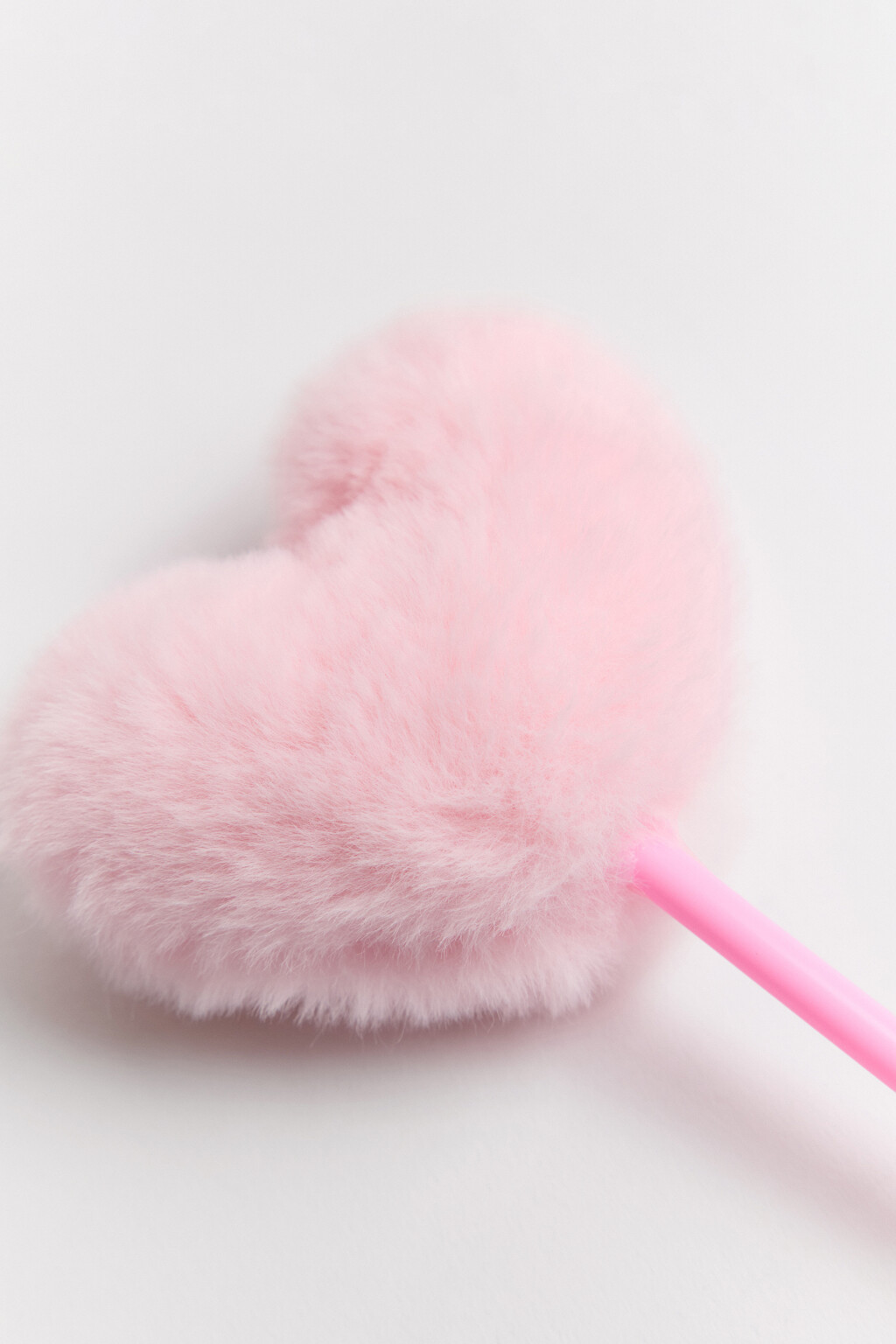 Ручка шариковая с пушистым сердцем - цвет розовый - 3