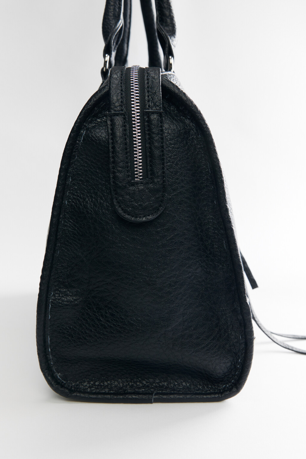 Сумка на руку из искусственной кожи - цвет черный - 3
