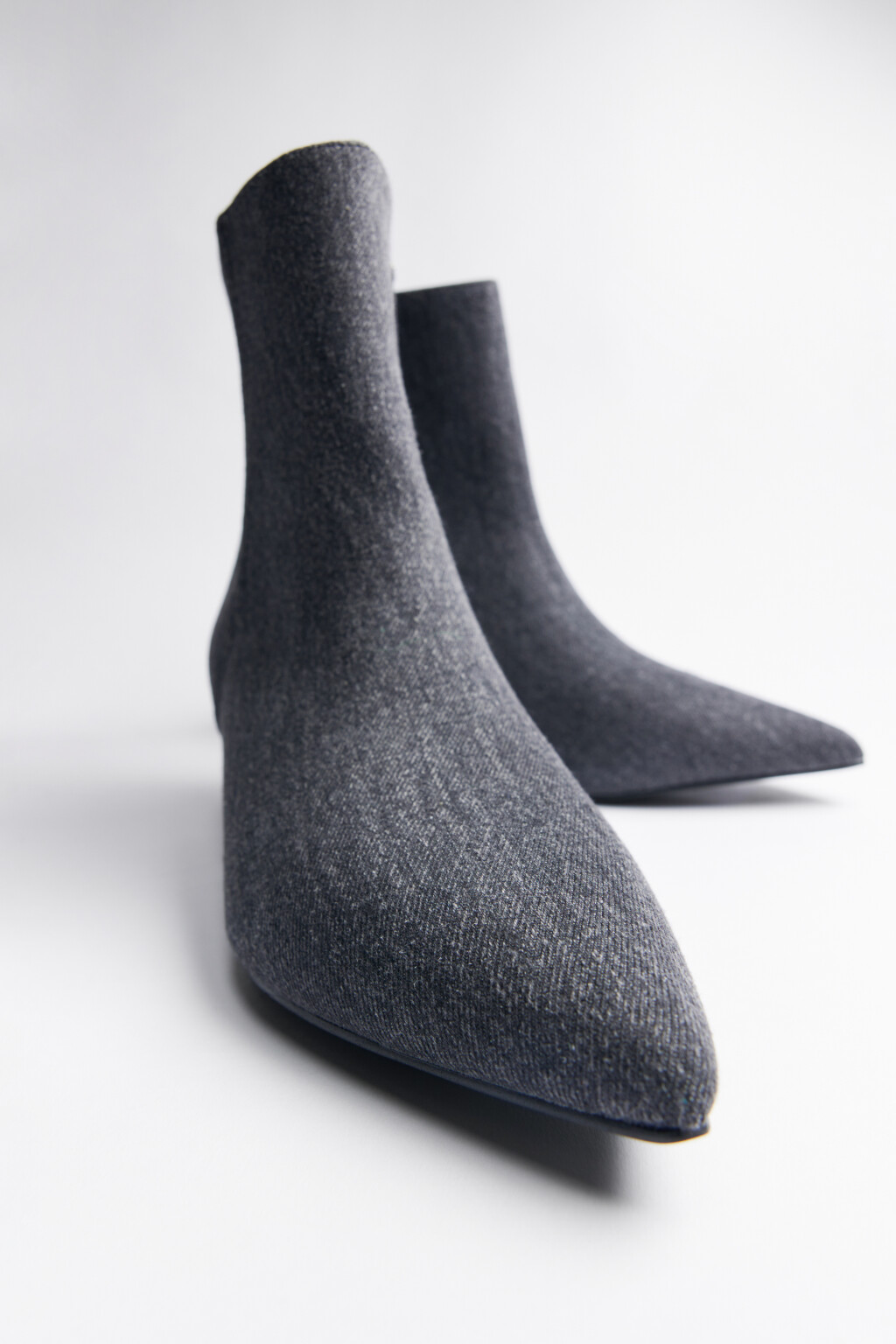 Ботильоны из текстиля с вареным эффектом - цвет черный - 7