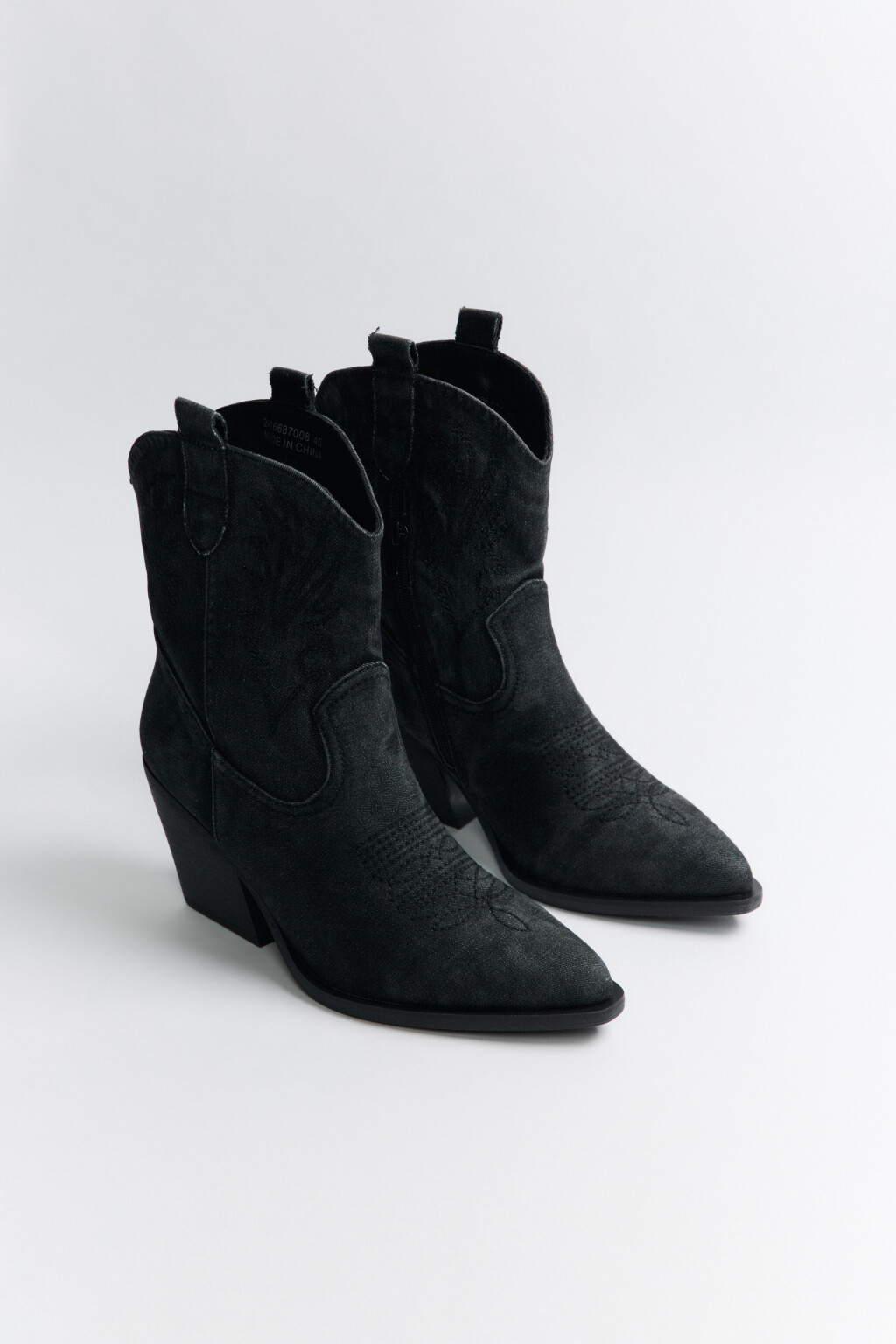 Ботинки-казаки из денима со стиркой - цвет серый - 4