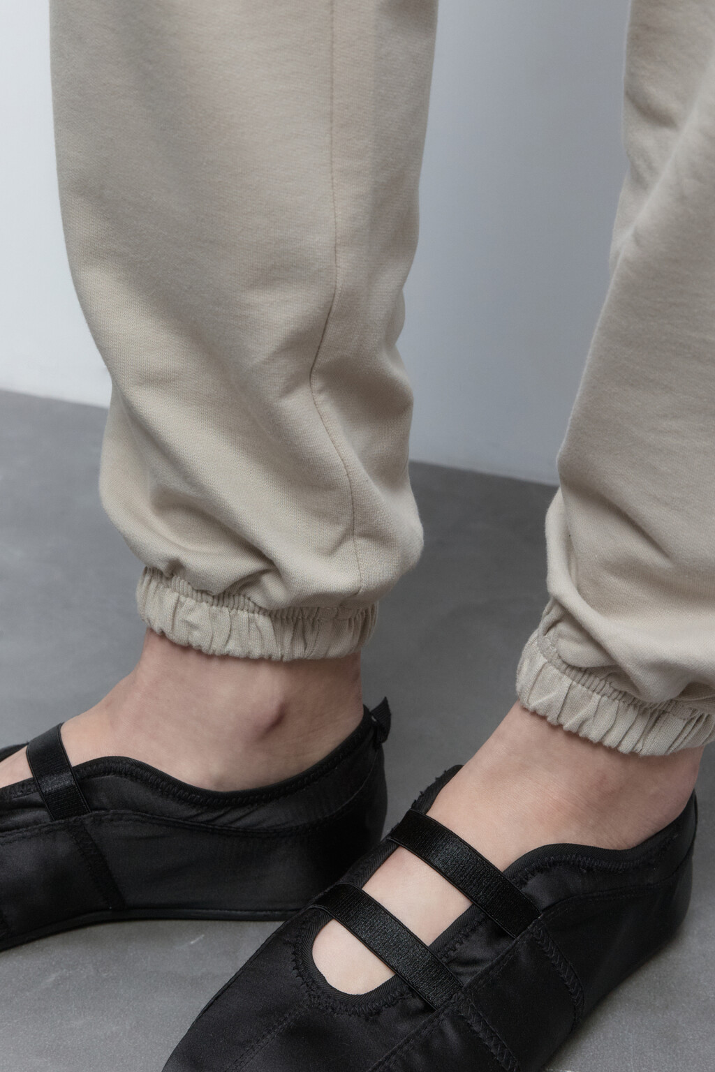 Брюки-джоггеры из хлопкового футера - цвет серый - 7