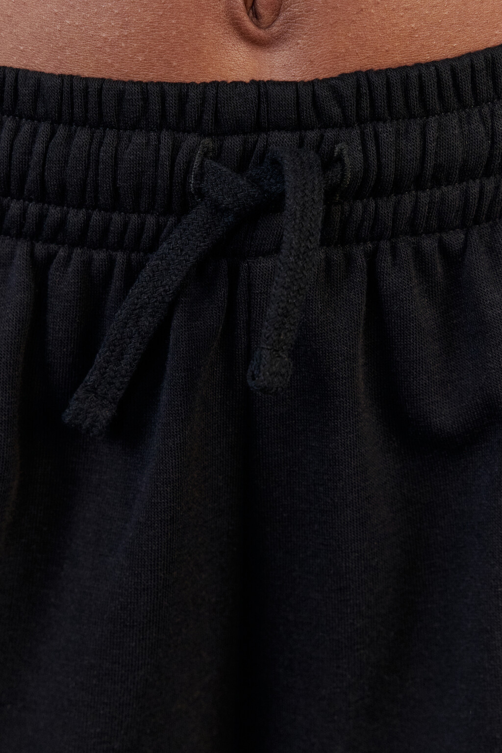 Шорты трикотажные с контрастной подкладкой - цвет черный - 7