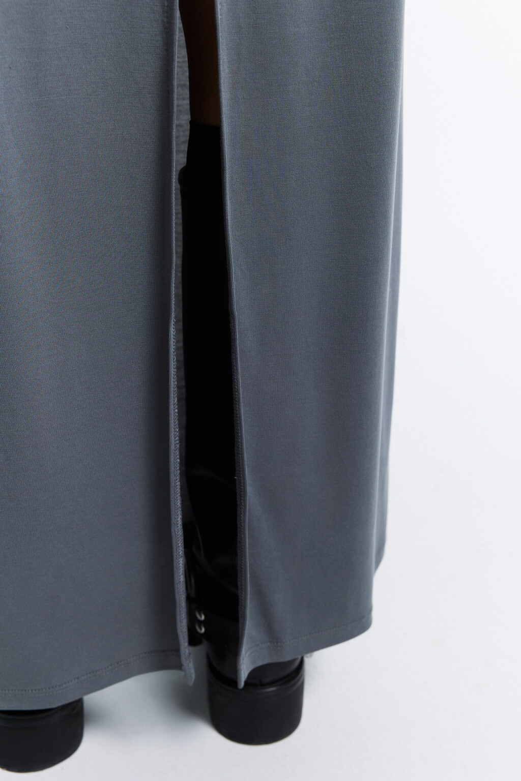 Платье-майка макси с вырезом на спине - цвет серый - 8