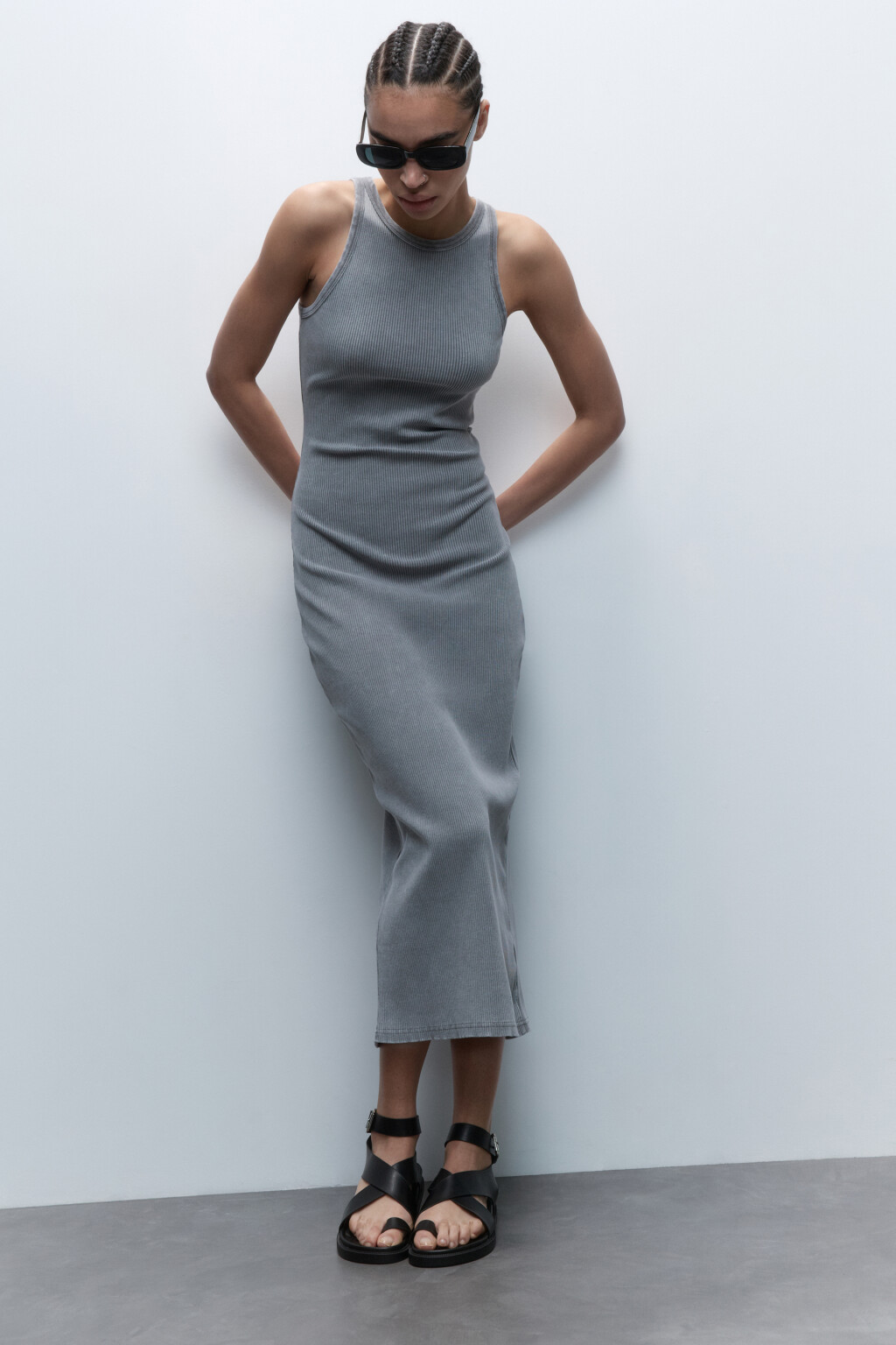 Платье-майка макси в рубчик с вареным эффектом - цвет серый - 1