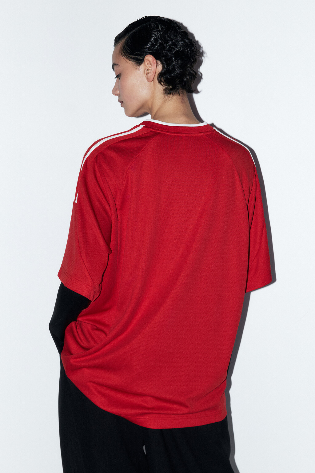 Футболка oversize с принтом и V-вырезом - цвет красный - 4