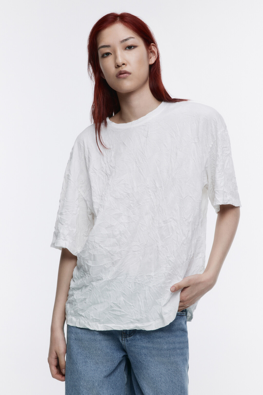 Футболка oversize с жатым эффектом - цвет белый - 3