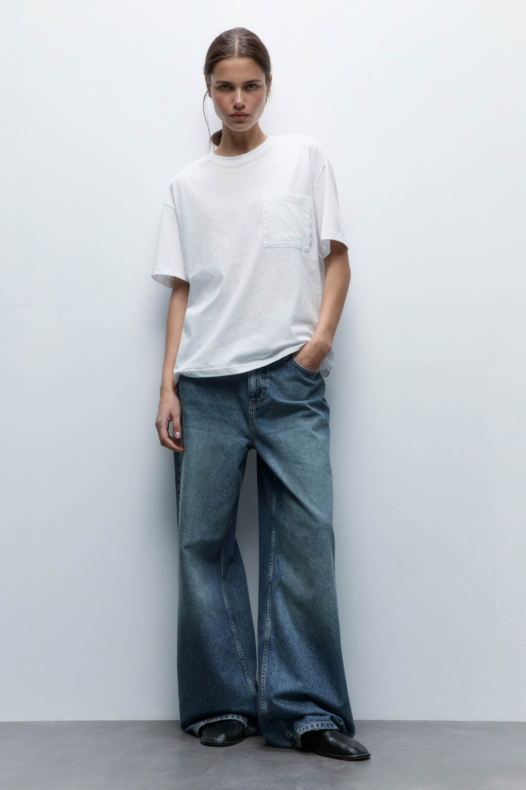 Футболка oversize с нагрудным карманом - цвет белый - 5