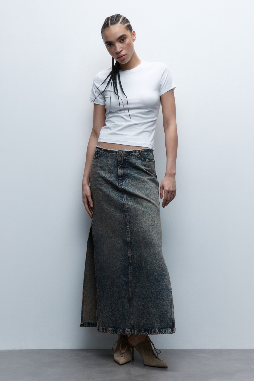 Футболка облегающая с рваной спиной - цвет белый - 5