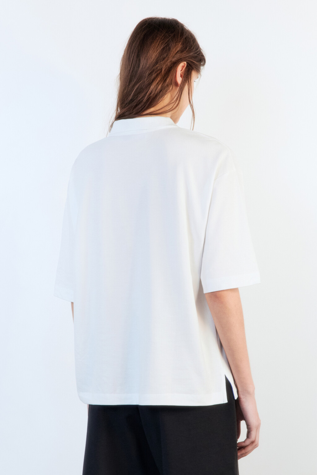 Футболка-поло хлопковая с надписью на груди - цвет белый - 4