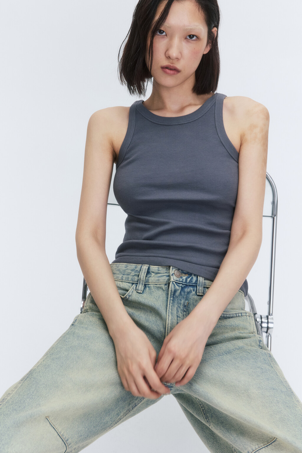 Майка в рубчик на узких бретелях - цвет серый - 1