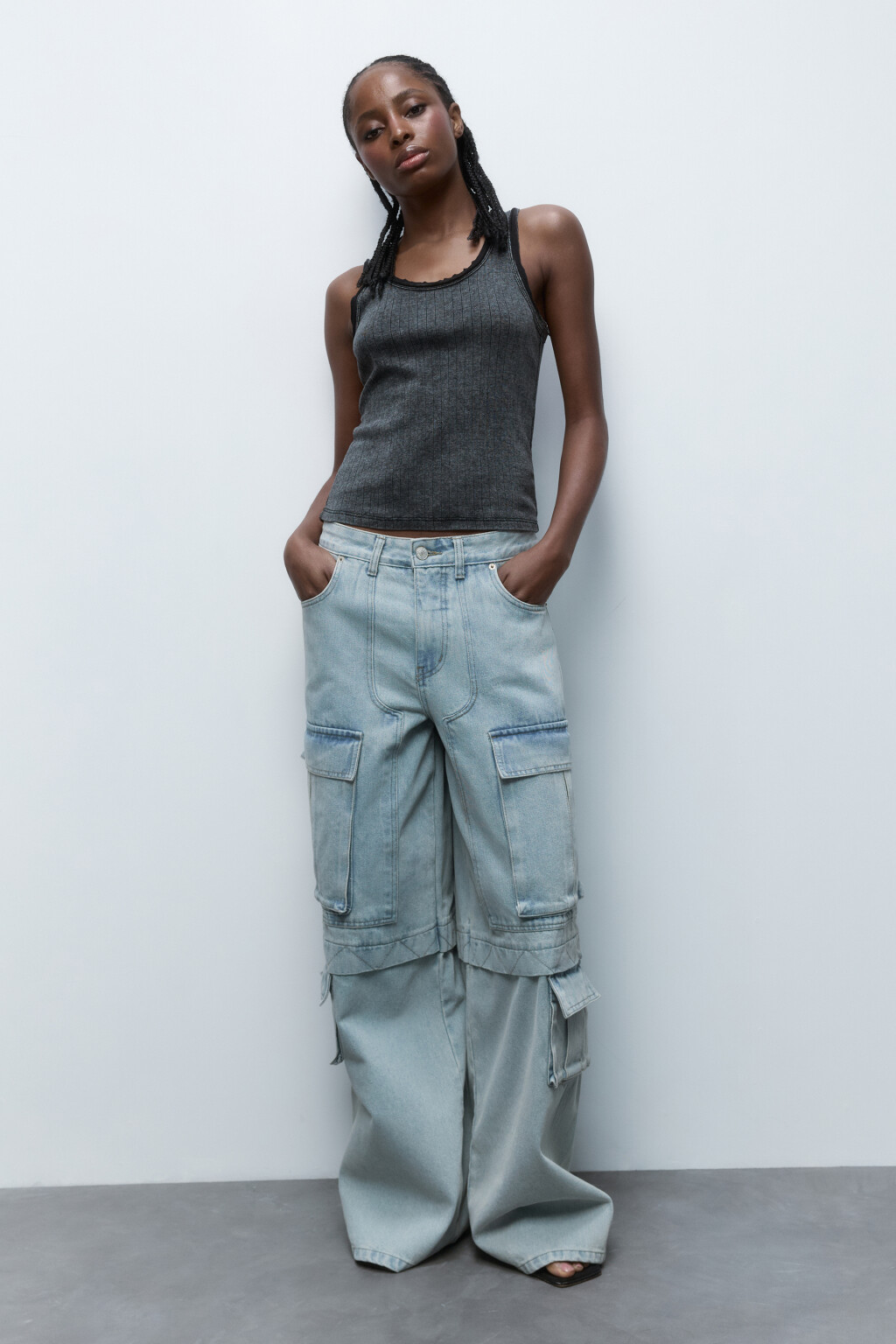 Майка в рубчик с состаренным эффектом - цвет черный - 5