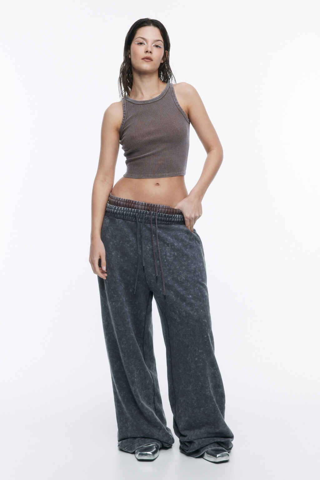 Майка-топ в рубчик со стиркой - цвет коричневый - 1