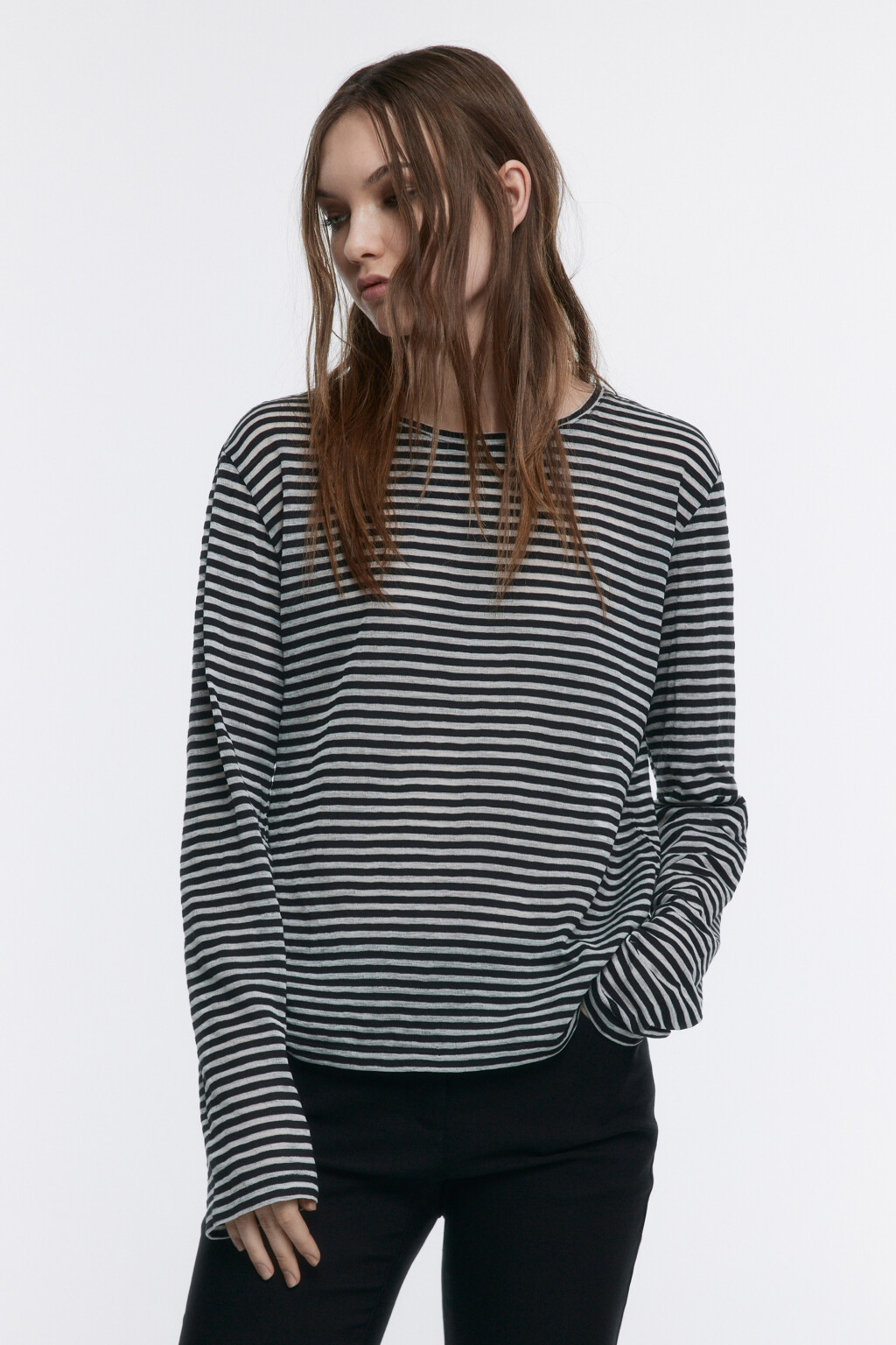 Лонгслив трикотажный в полоску - цвет черный - 2