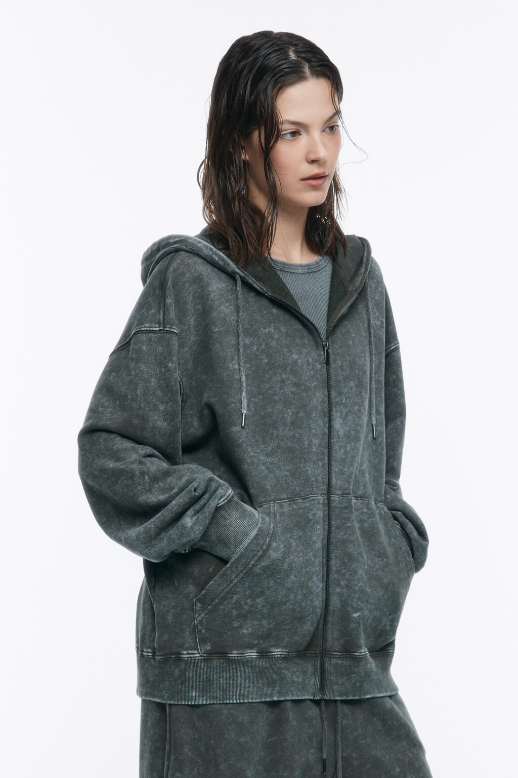 Толстовка на молнии с вареным эффектом - цвет зеленый - 2