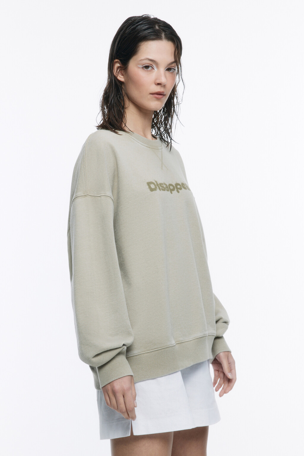 Свитшот из футера со стиркой и принтом - цвет зеленый - 2