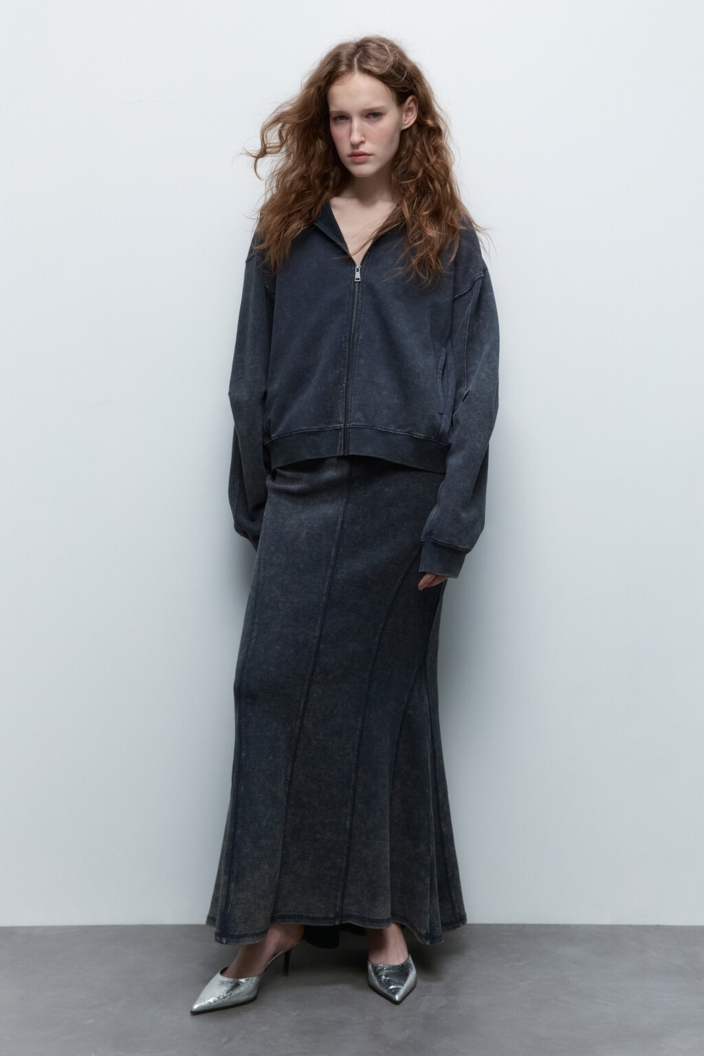 Худи-зипка из футера с вареным эффектом - цвет синий - 5