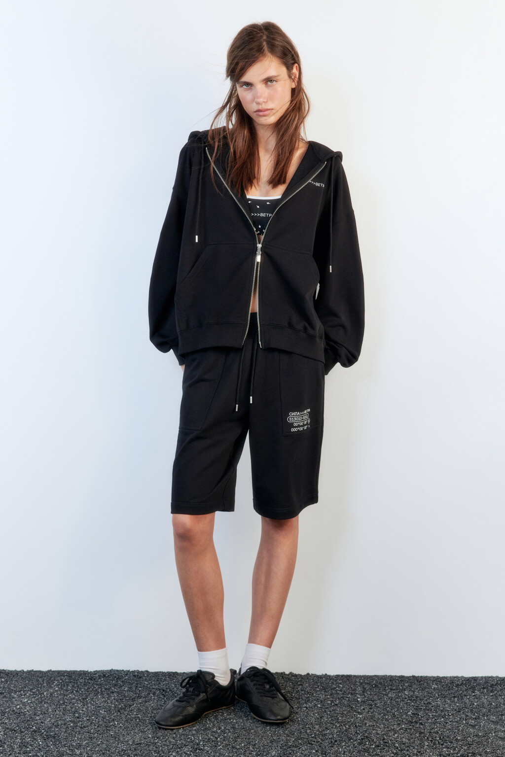 Худи-зипка с капюшоном и принтом - цвет черный - 6