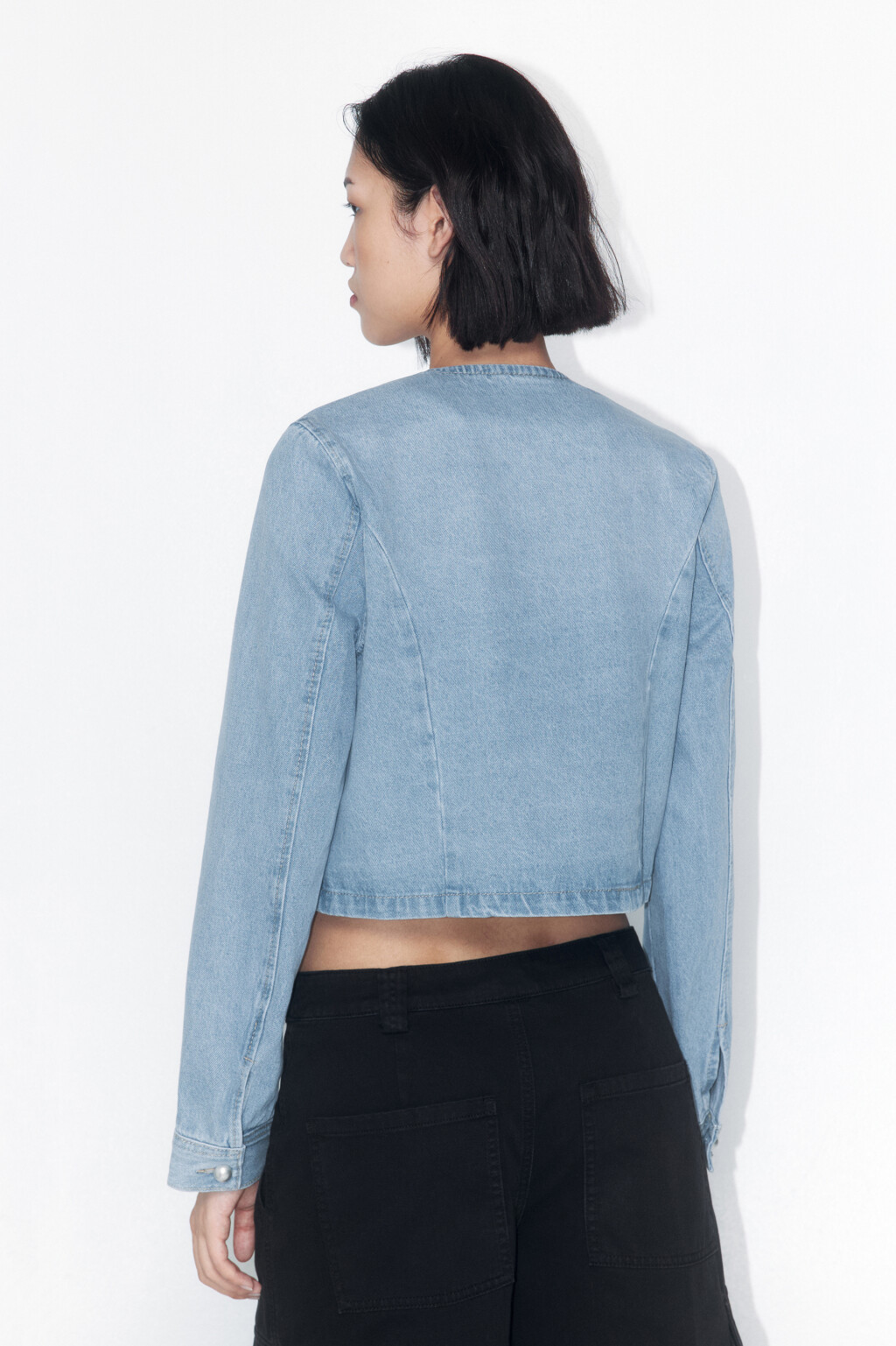 Жакет джинсовый укороченный - цвет голубой - 4