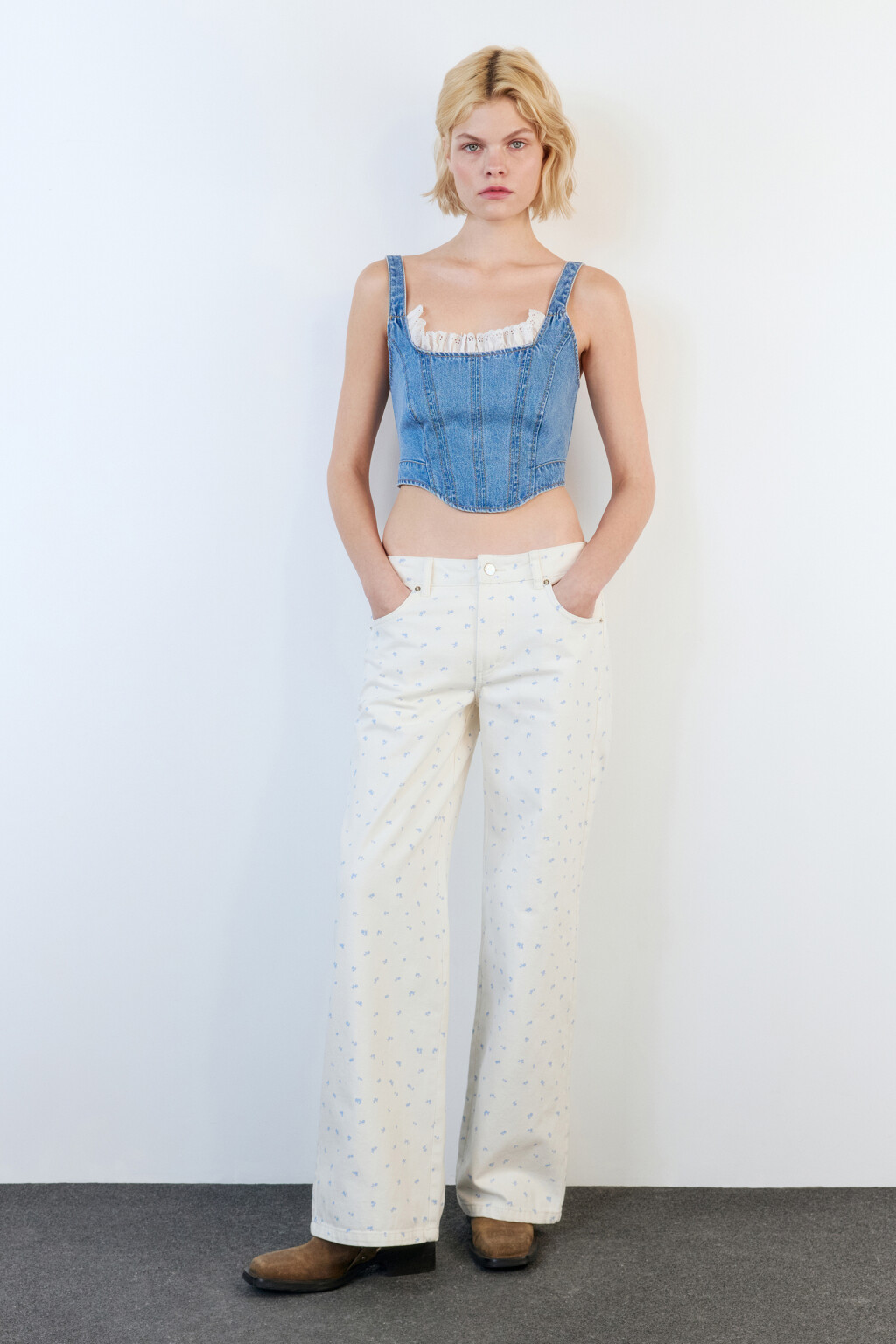Джинсы wide широкие с цветочным принтом - цвет голубой - 5