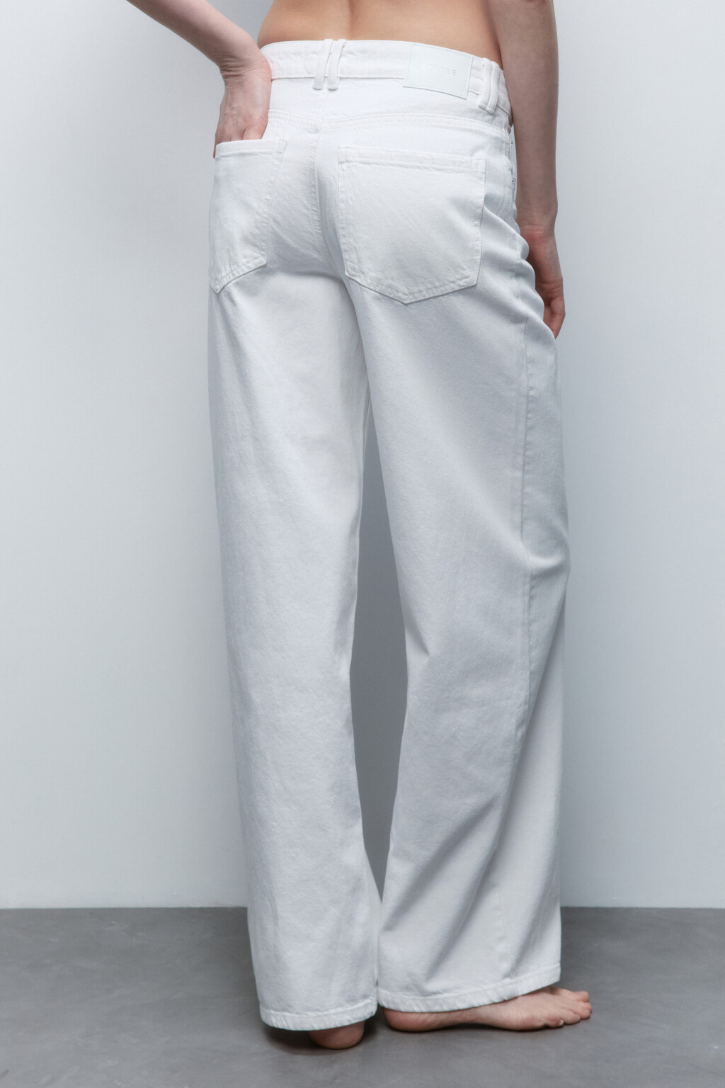 Джинсы широкие со средней посадкой - цвет белый - 3