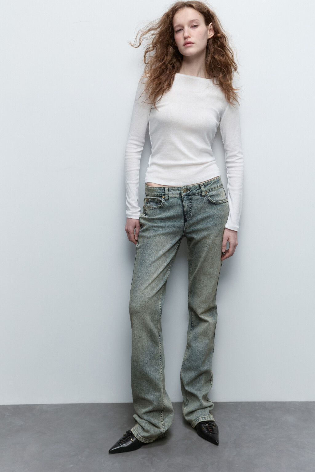 Джинсы клеш с низкой посадкой - цвет бордовый - 1