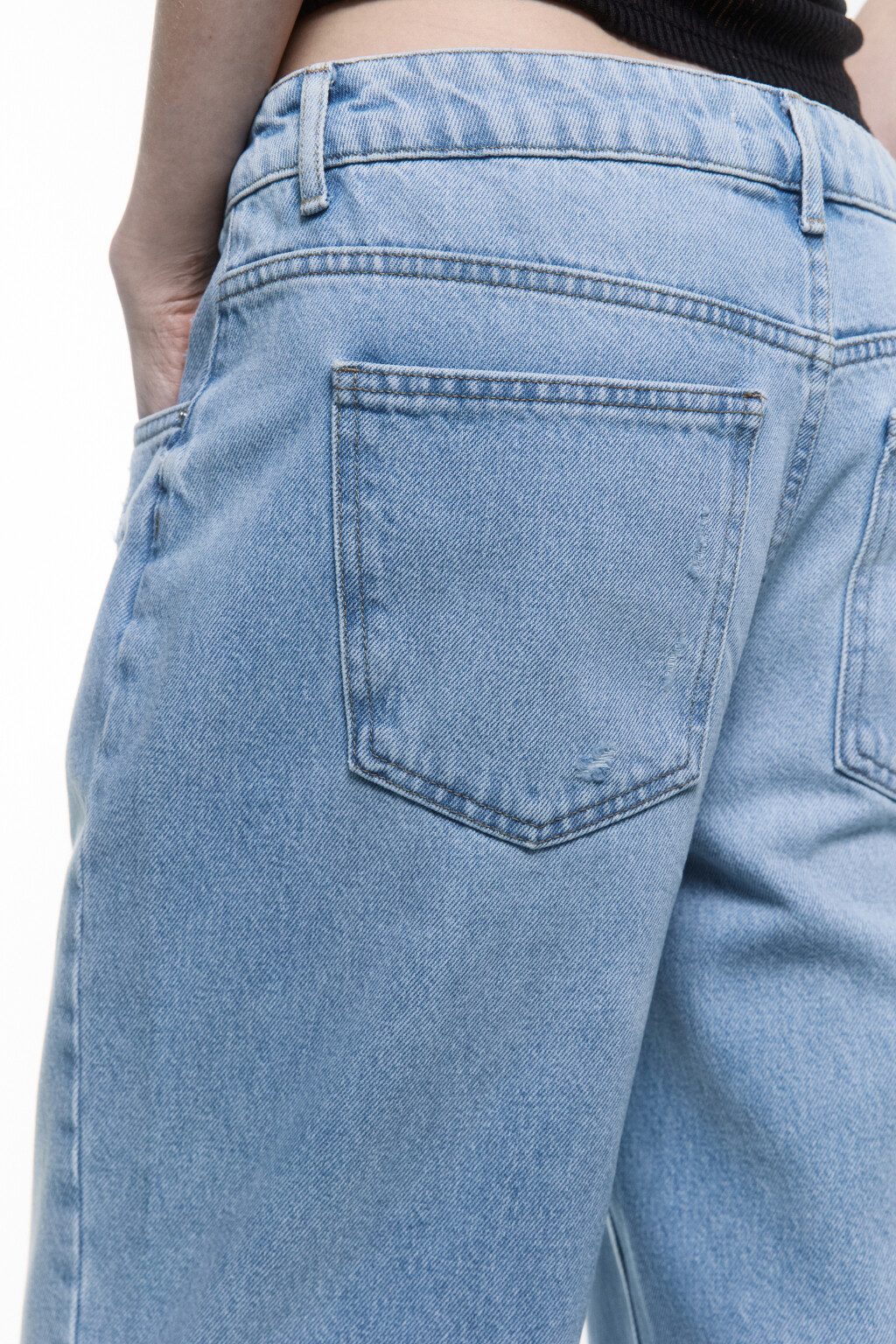 Джинсы loose fit рваные с потертостями - цвет голубой - 6