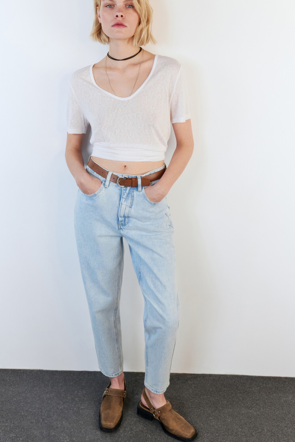 Джинсы mom's с высокой посадкой и ремнем - цвет голубой - 1