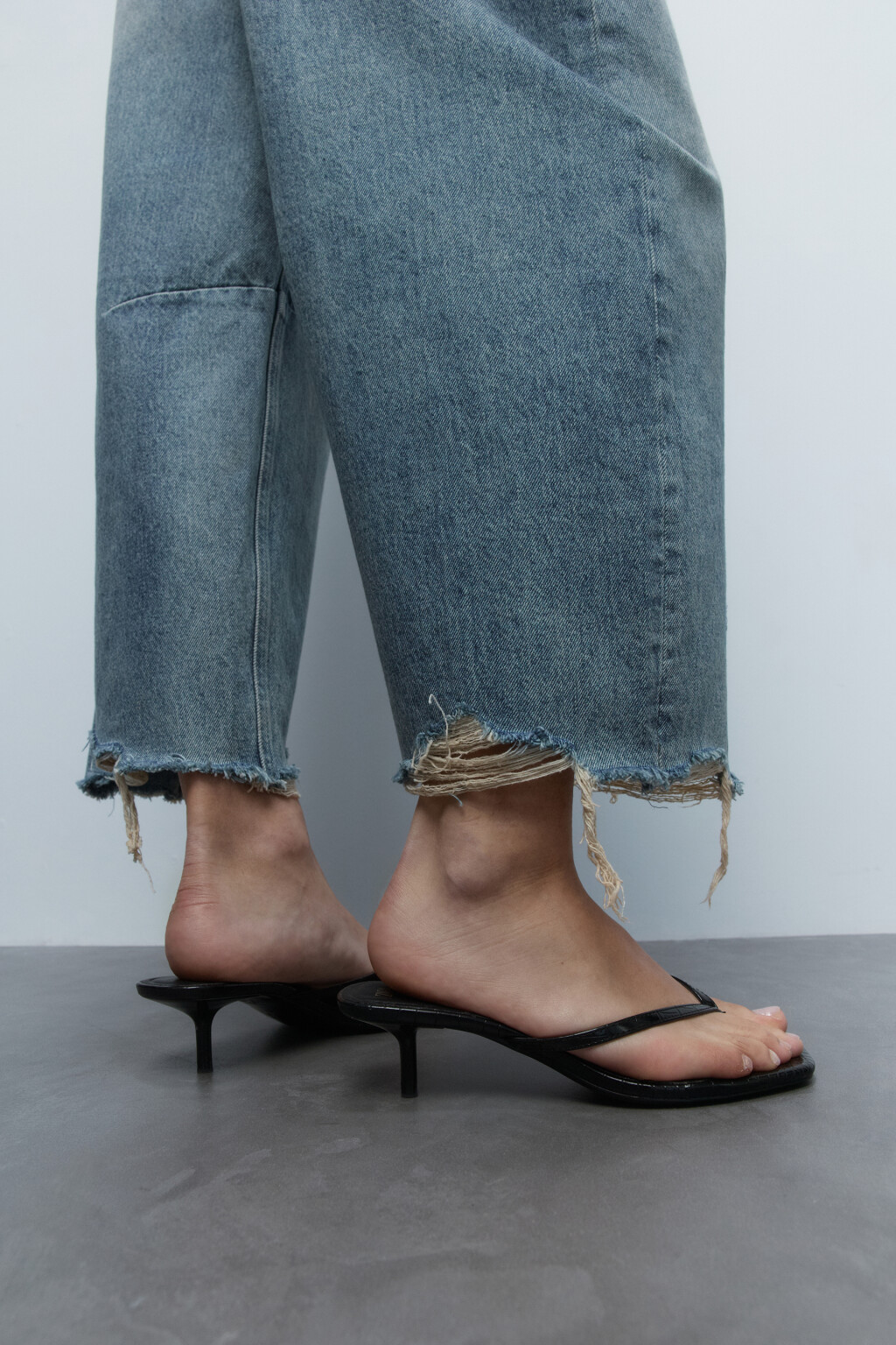 Джинсы barrel fit рваные с потертостями - цвет синий - 6